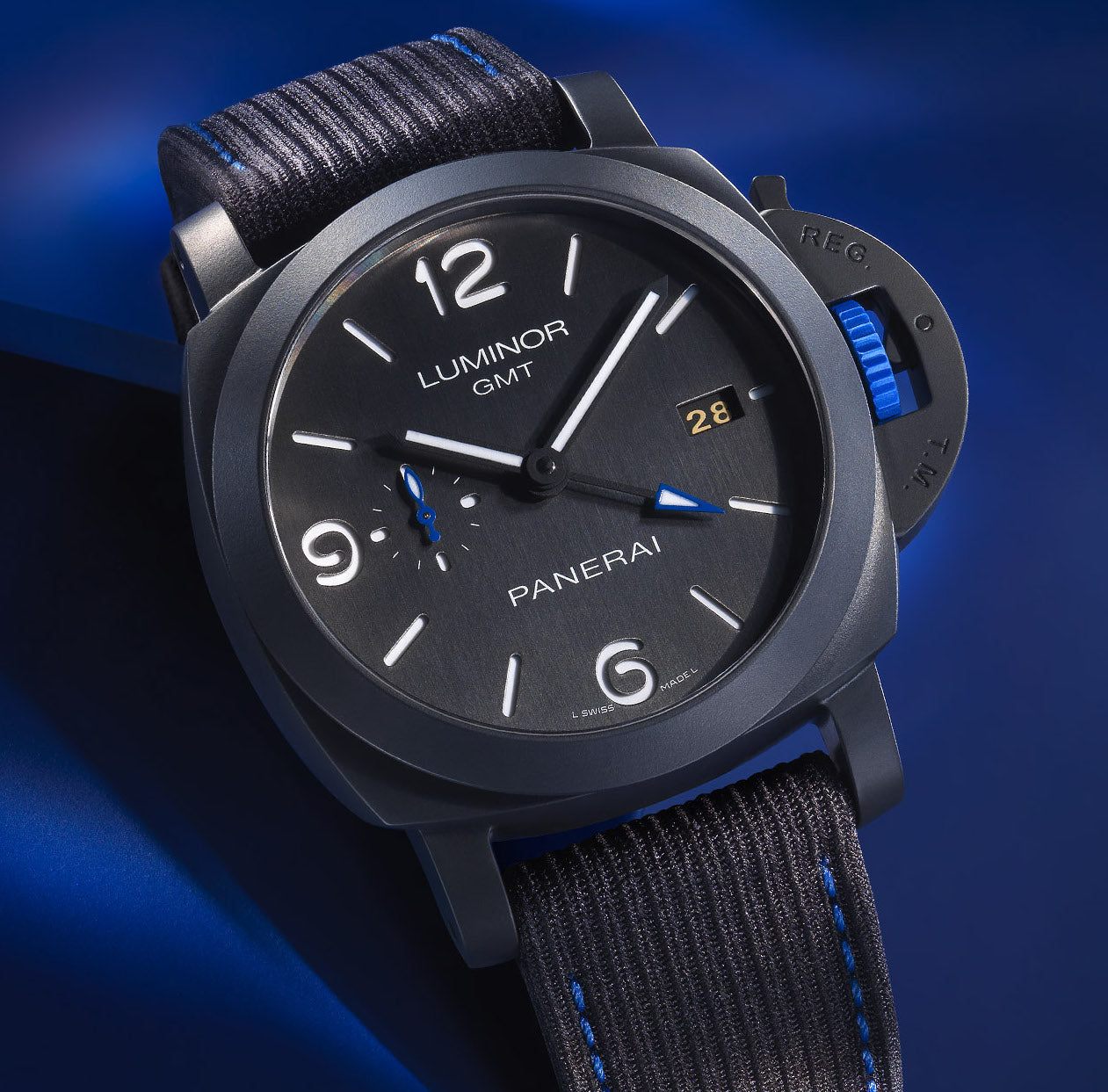 時計 Panerai Luminor GMT & Eberhard Chrono Officine Panerai Luminor GMT Bucherer Blue – Element iN Time NYC