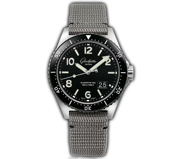 43mm SeaQ Panorama Date Steel Black Dial on Grey Synthetic Strap