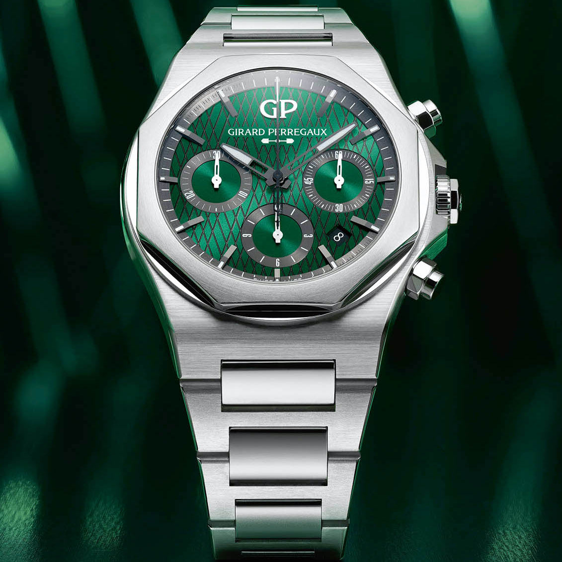 Girard-Perregaux Laureato Chronograph Aston Martin