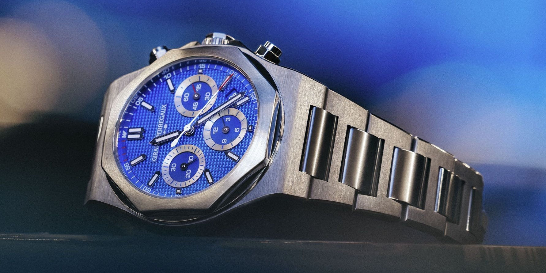 Girard-Perregaux Laureato Chronograph Williams Edition