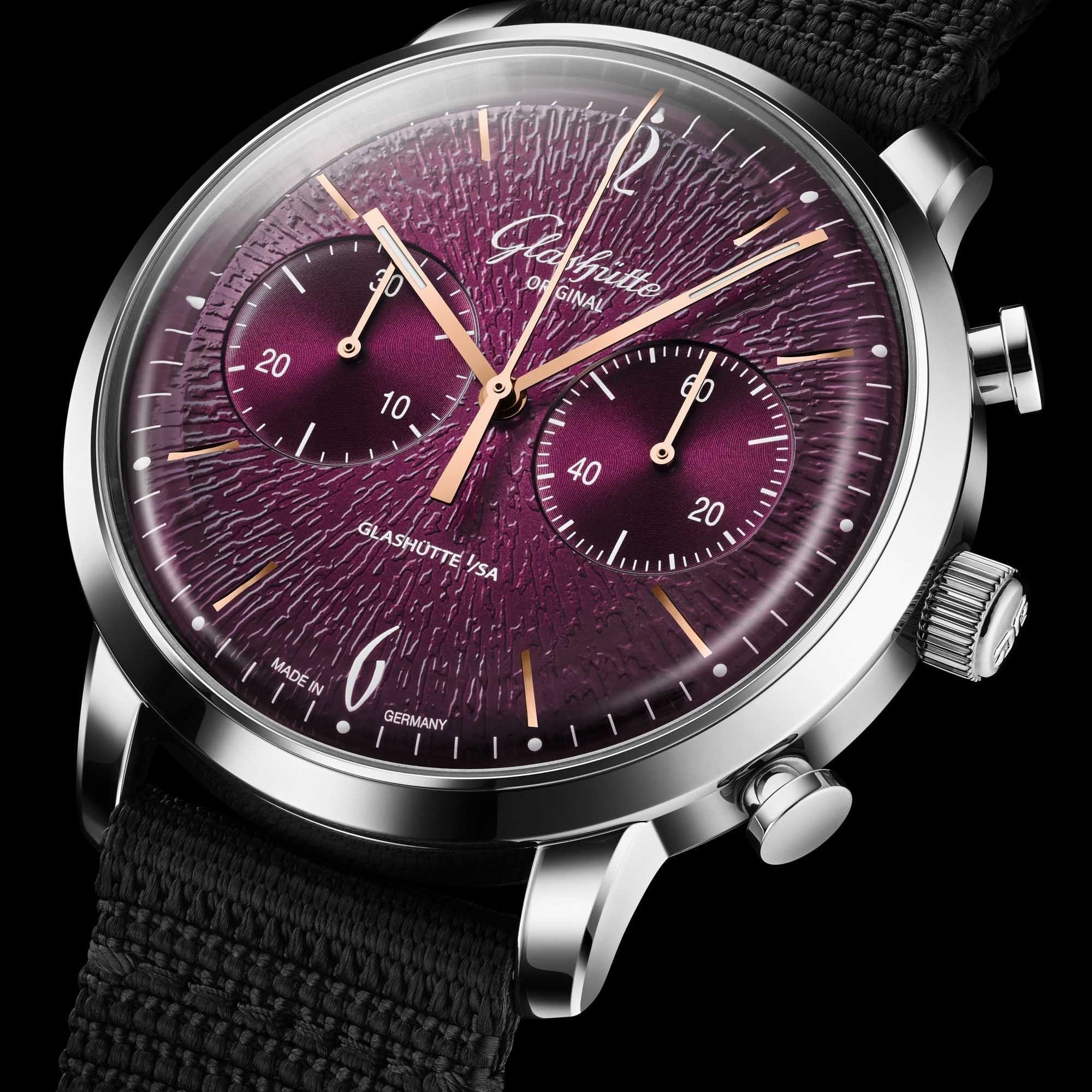 Glashütte Original Sixties Chronograph Annual Edition iN Purple
