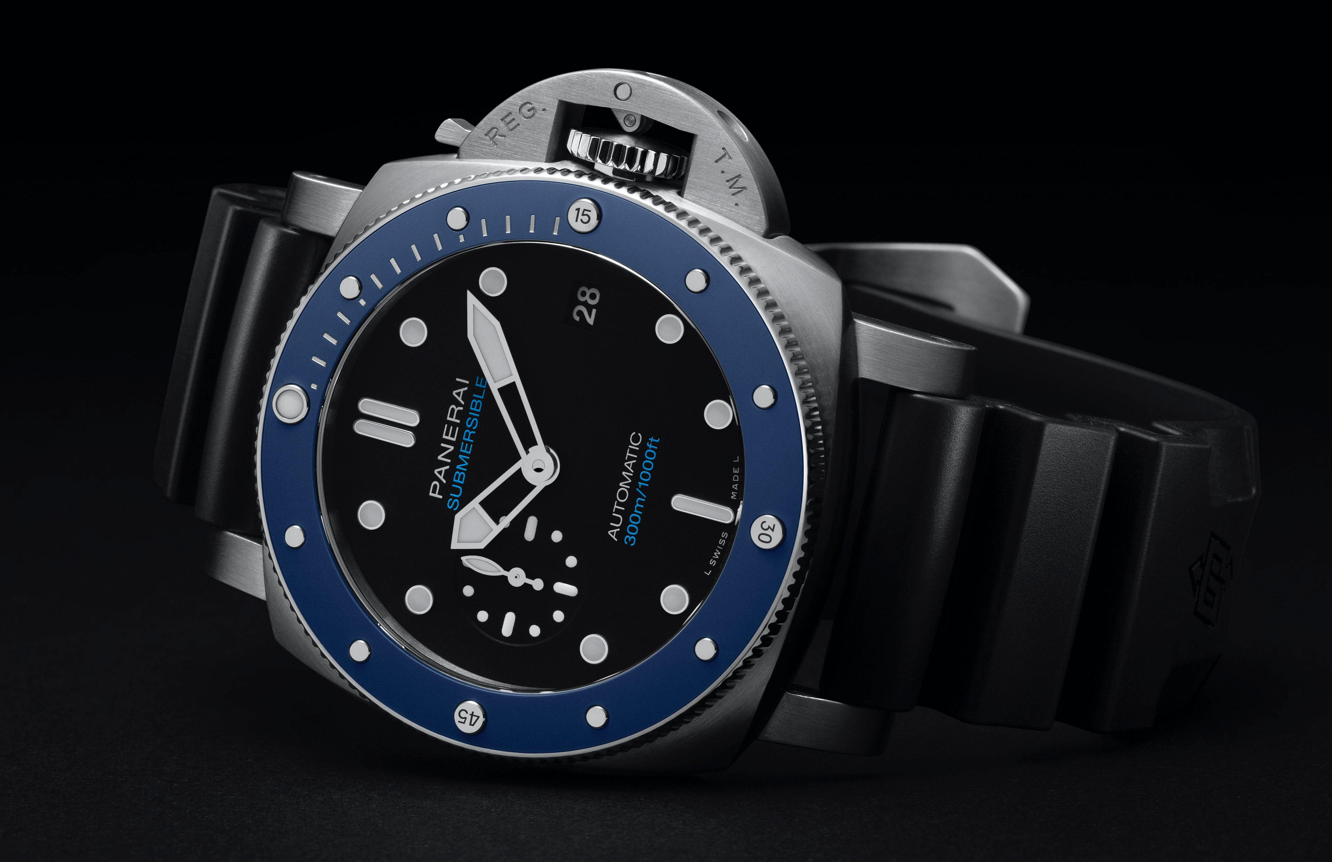 Officine Panerai Submersible Azzurro