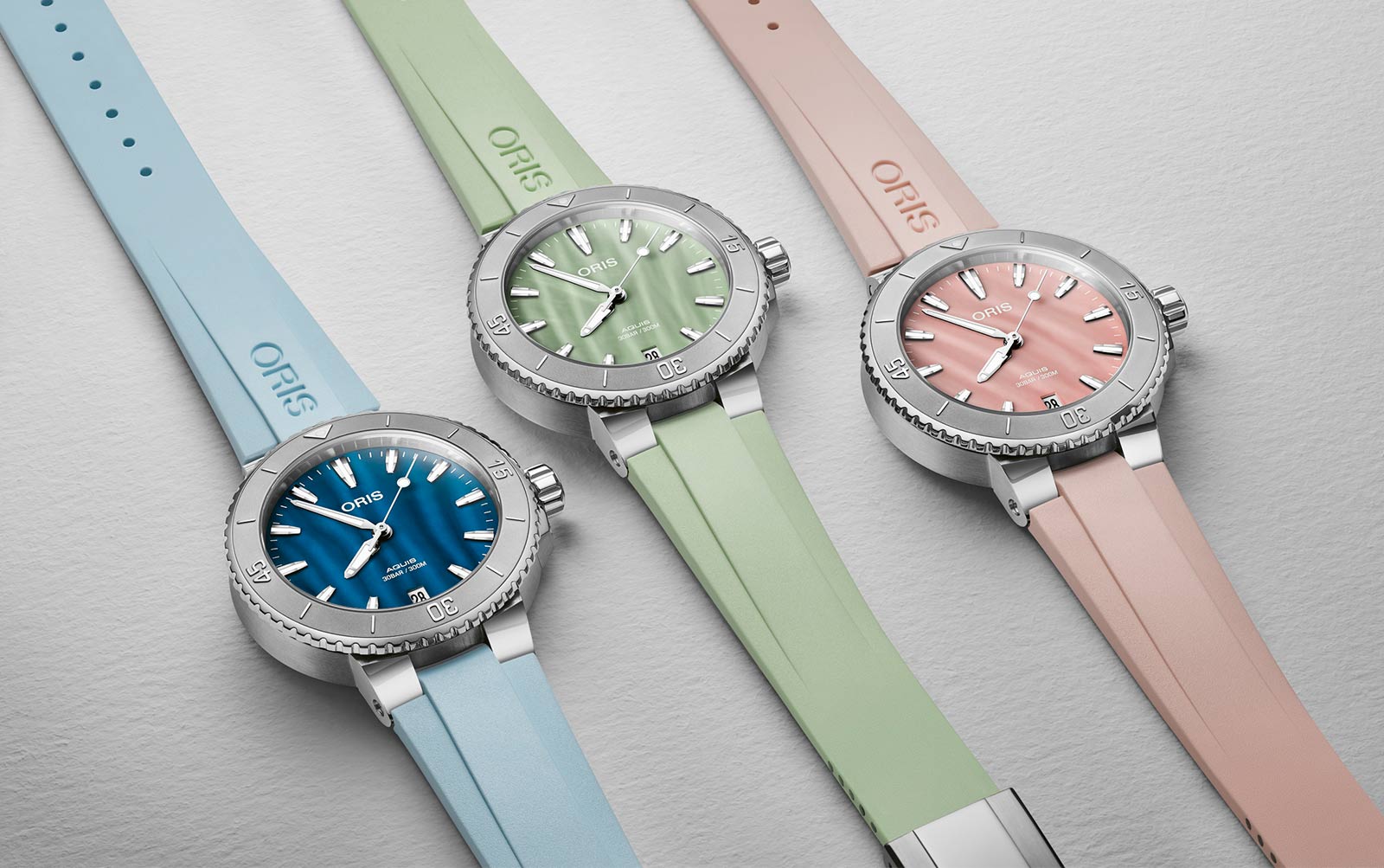 Oris Aquis Date on Rubber