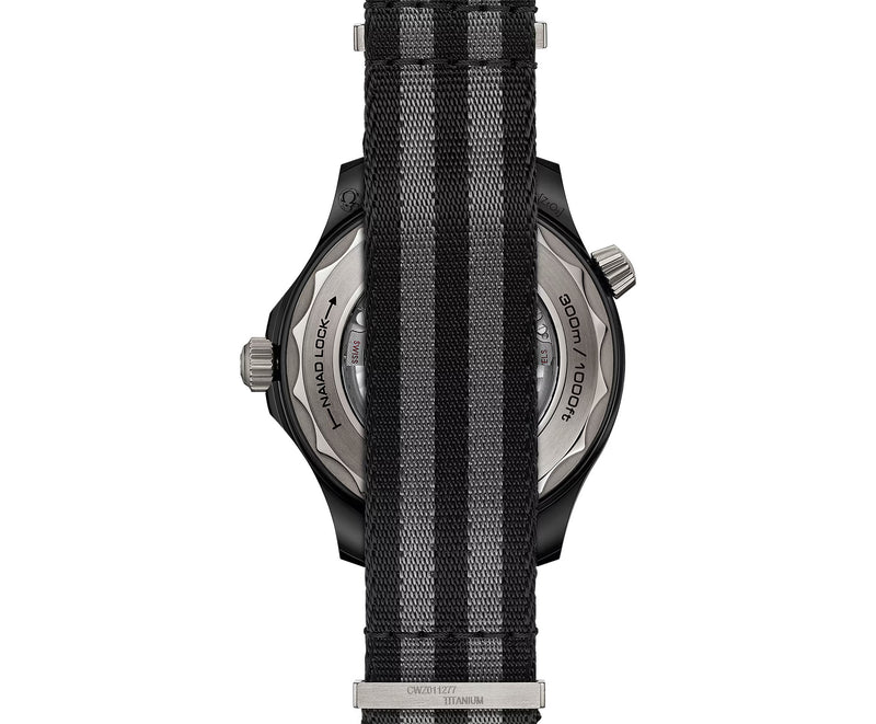 44mm Diver 300M Nato Strap Ceramic Black Dial