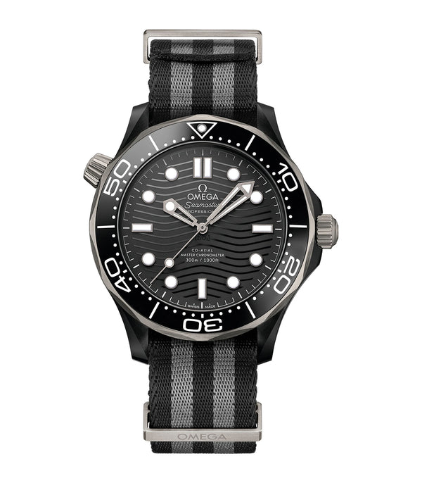 44mm Diver 300M Ceramic Black Dial