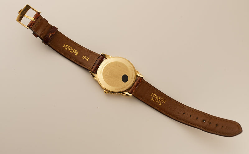 35mm Vintage 18k Yellow Gold Dress Watch