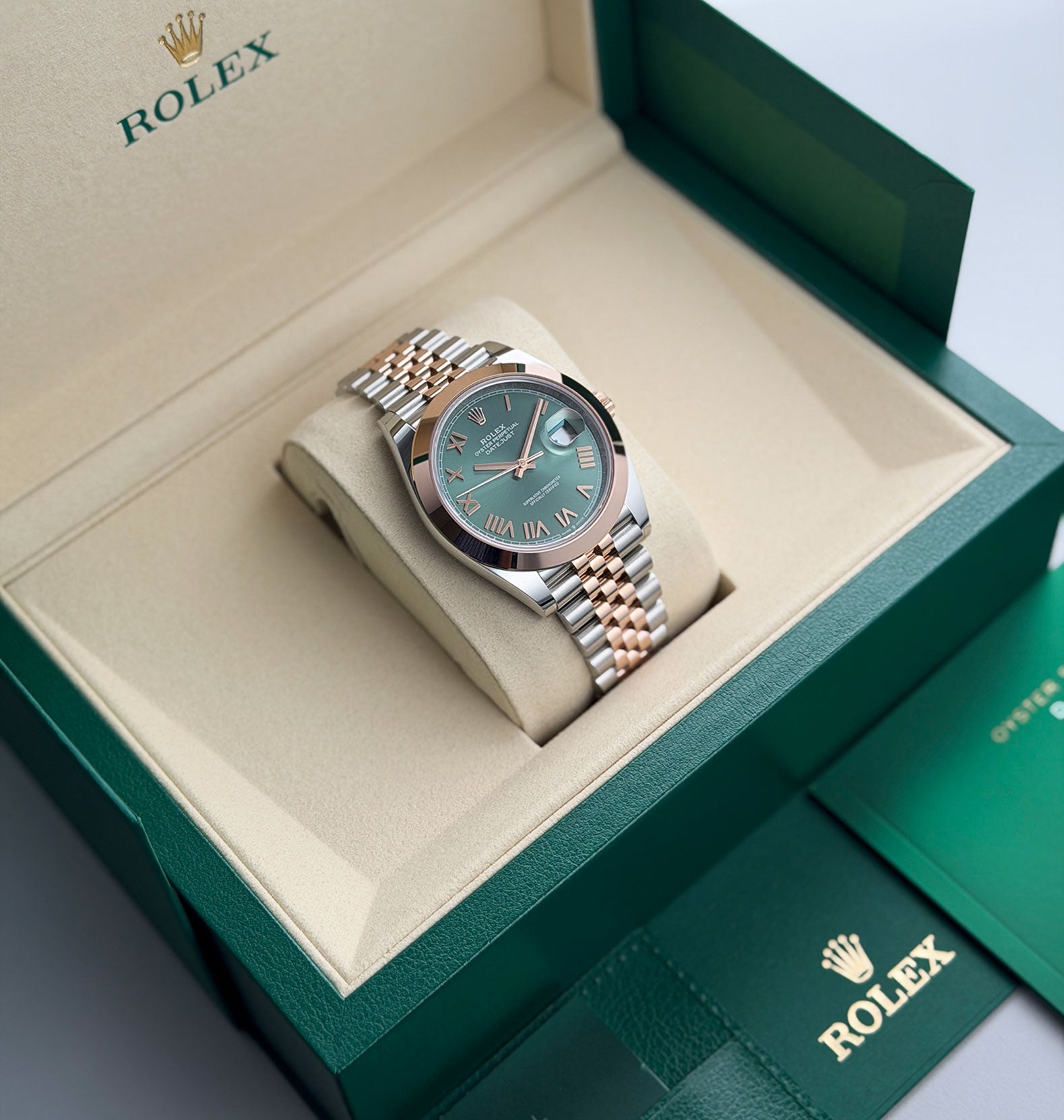 Rolex Datejust 41 Steel & Everose Green Dial Jubilee 126301-022