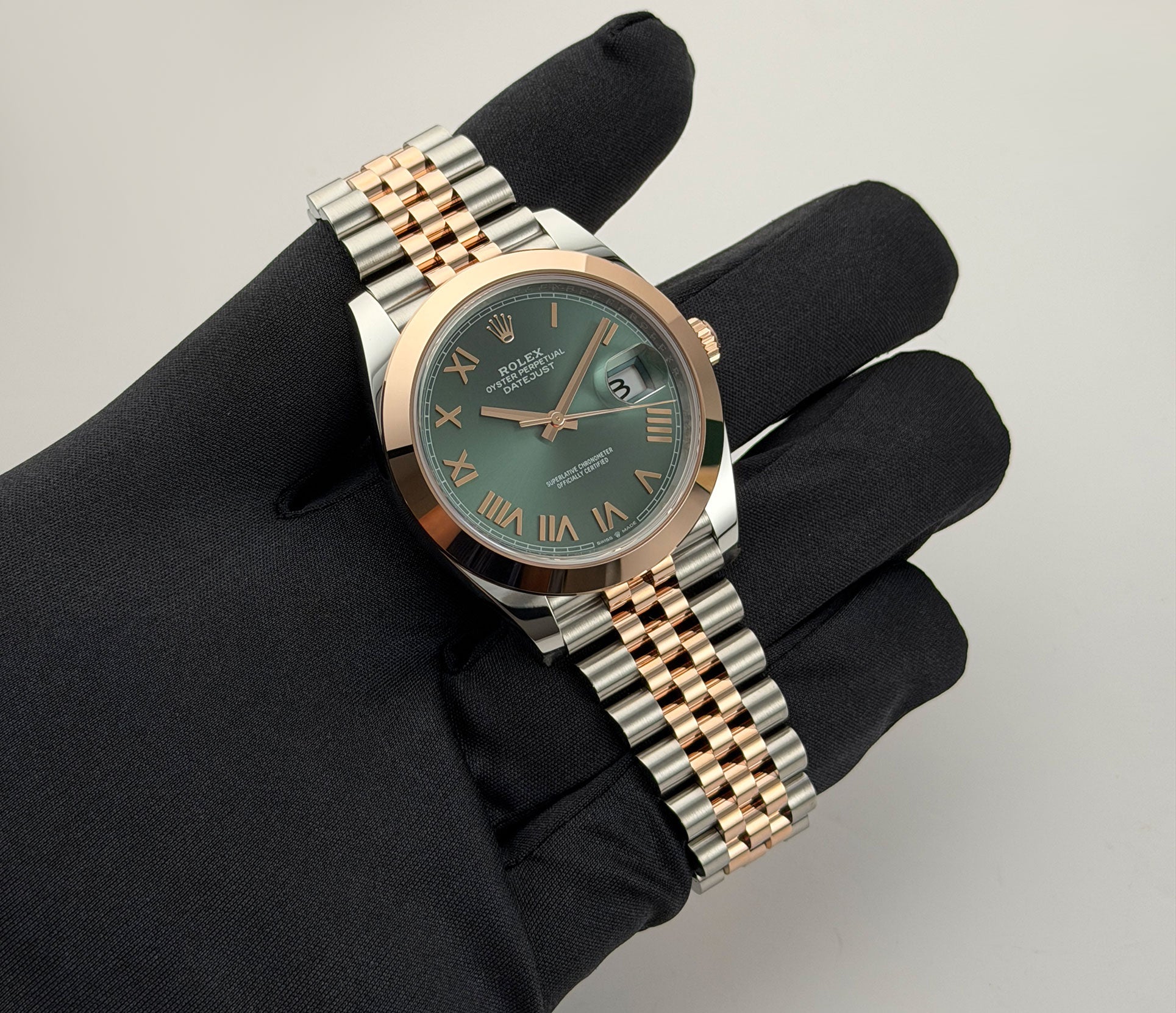Rolex Datejust 41 Steel & Everose Green Dial Jubilee 126301-022