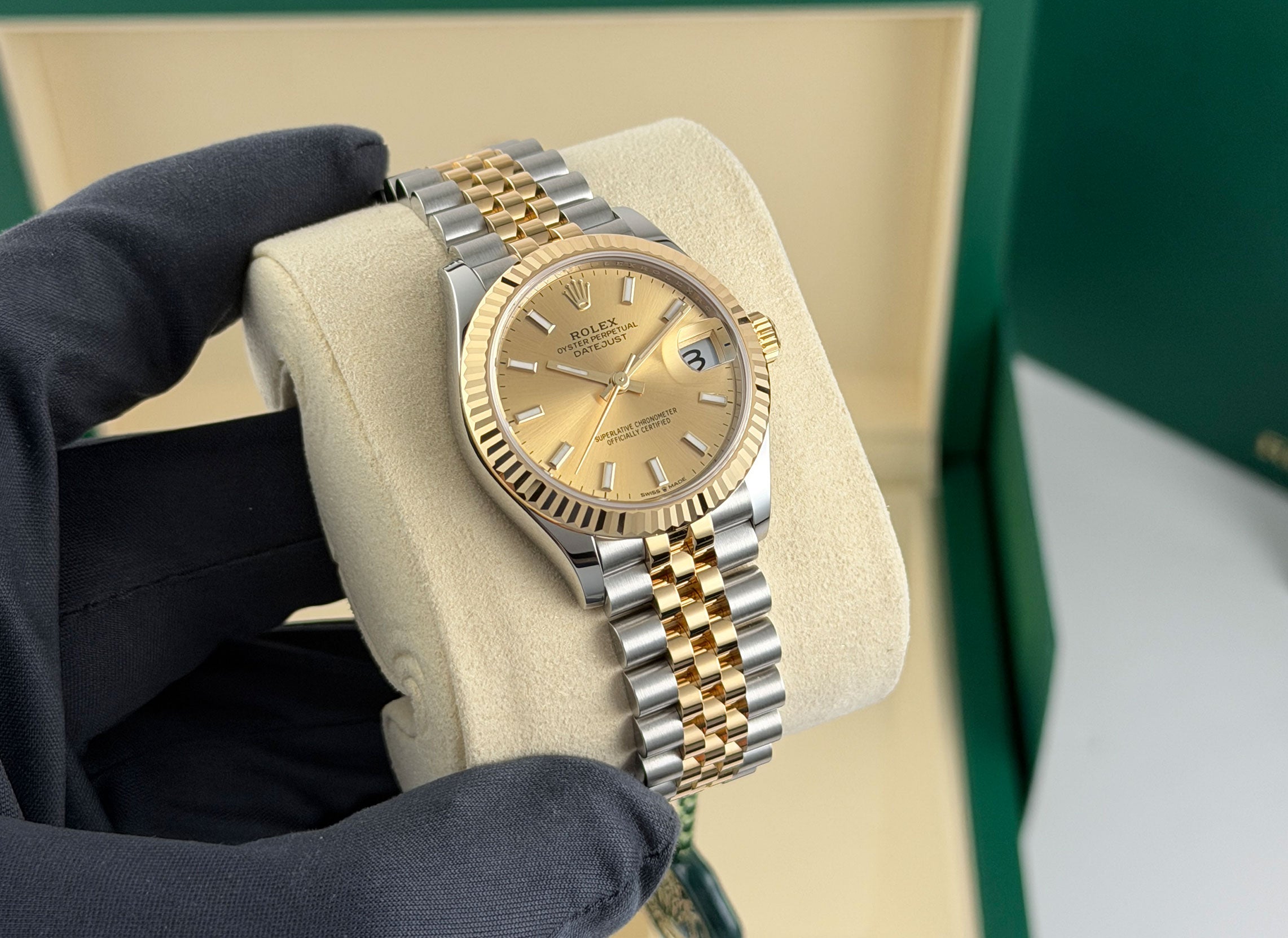 Rolex Datejust 31 Steel And Yellow Gold Champagne Dial Jubilee