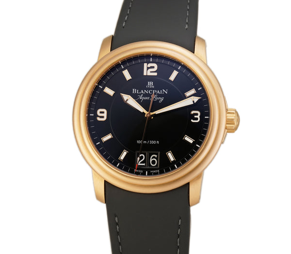 40mm Aqualung Big Date 18k Rose Gold Black Dial Automatic