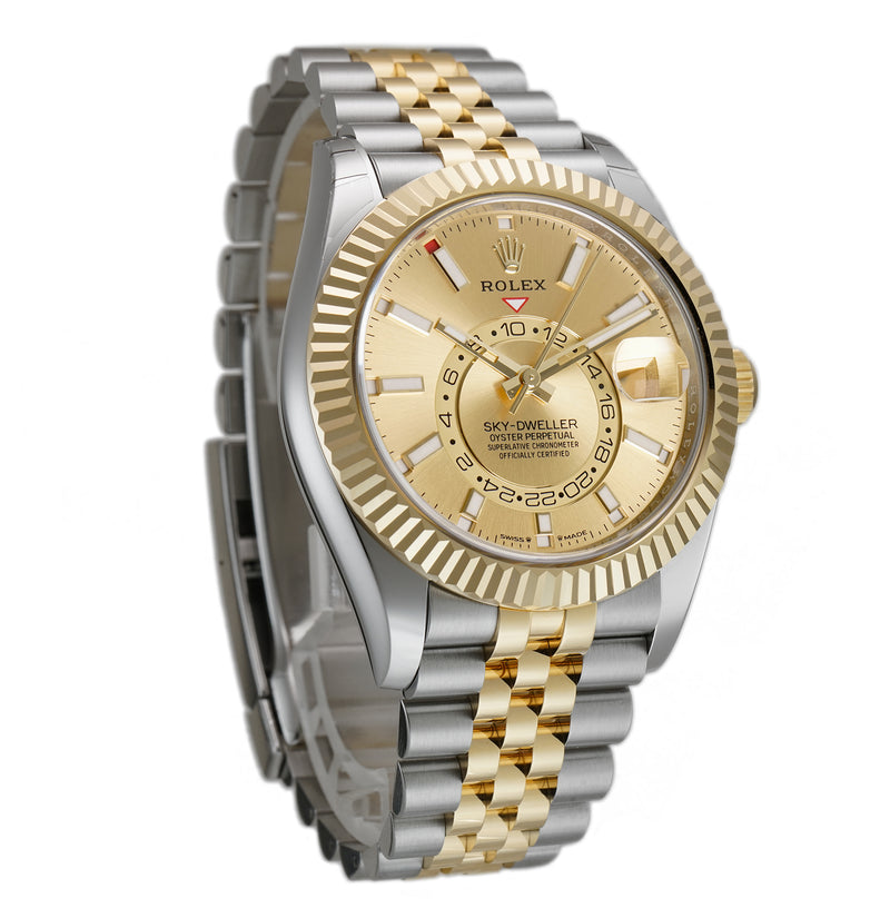 42mm Steel and 18k Yellow Gold Champagne Dial Jubilee Bracelet