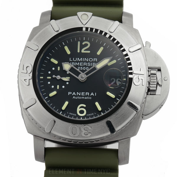 Officine Panerai Luminor Submersible PAM 194
