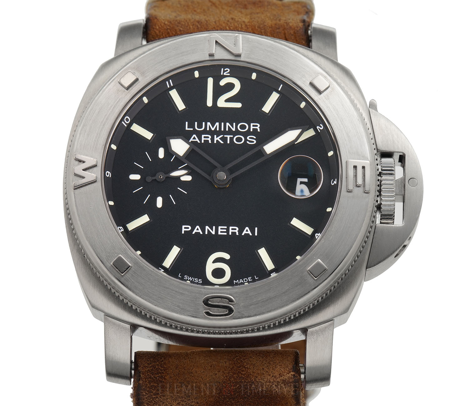 Officine Panerai Luminor Submersible Arktos Special Edition PAM