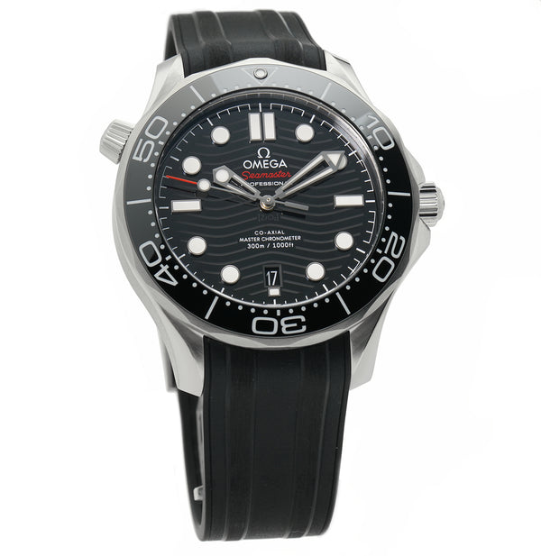 42mm Diver 300m Co-Axial Master Chronometer Black Dial On Rubber